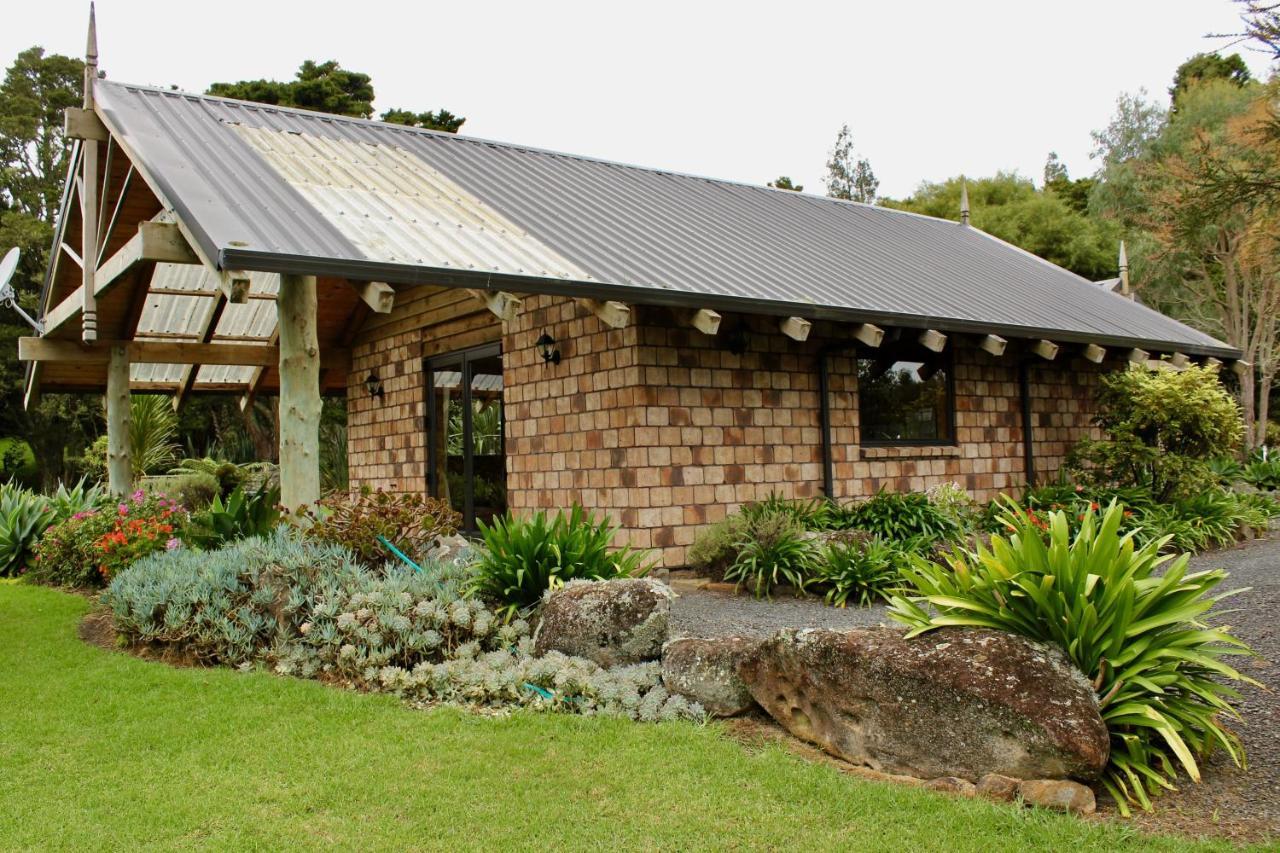 The Cottage Wai Rua Ruatangata West エクステリア 写真