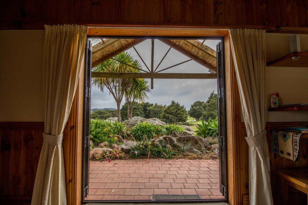 The Cottage Wai Rua Ruatangata West エクステリア 写真